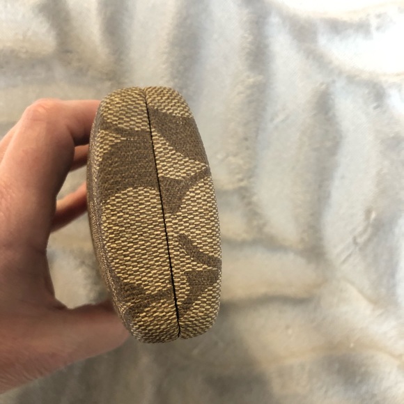 Coach eyeglass case - Picture 3 of 5